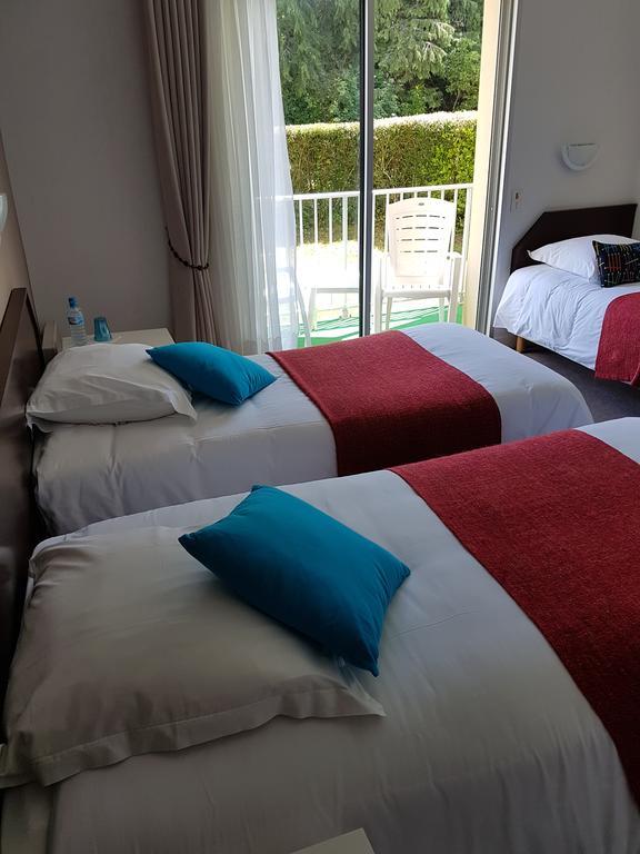 Hotel Le Roudou フエナン エクステリア 写真